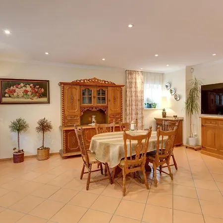 Joka Nocleg ze śniadaniem